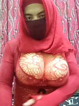 ElisyaHijabDoll 网络视讯表演
