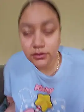 honeeyyy_pot Chat XXX live