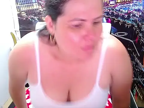 tila_nastyy's Live XXX Chat