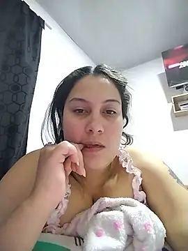 Chat XXX Live esmeralda_jadees