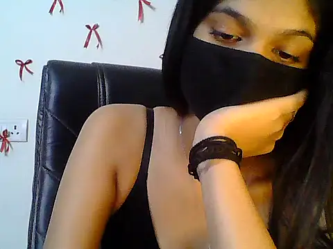 Chat +18 de Hot_Deepansi02 ao vivo