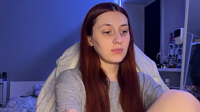 Uniarten Adlı Modelin Canlı XXX Sohbeti