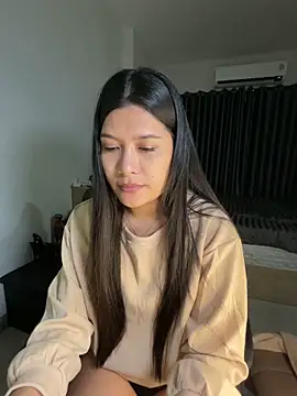 NaughtyKK_ Webcam-Show