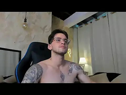 RONNY_COLTONのウェブカメラショー