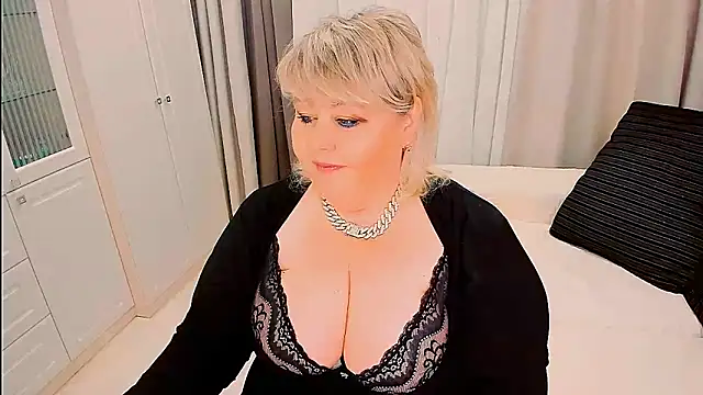 BIGTITSBBW Live XXX-Chat