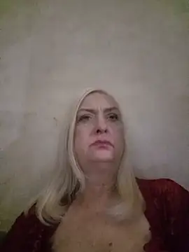Julia20X Chat XXX in diretta