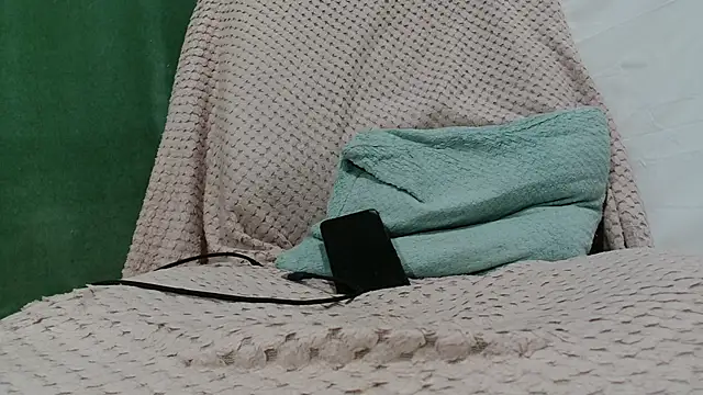 Luckyalice_4uのライブXXXチャット