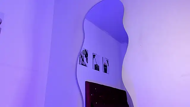 Alexxus_Smith Adlı Modelin Canlı XXX Sohbeti