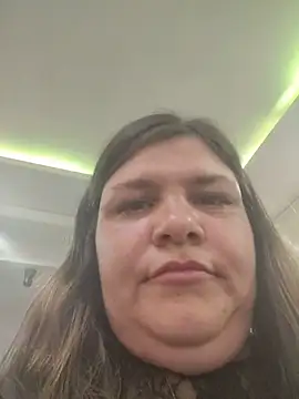 IONY_PLAY_IN_PRIVATE Chat XXX live