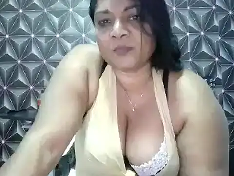 Chat XXX ao vivo de IndianDelia