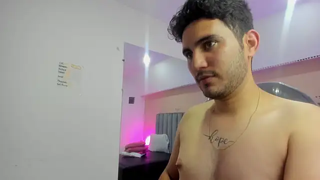 NOAH_SIN_ Webcam show