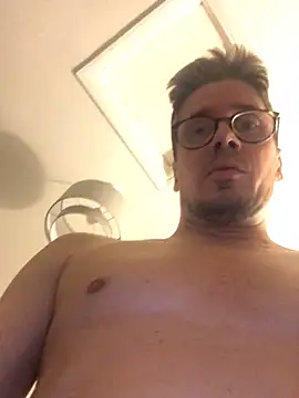 Awkwardguy – Live XXX-chat