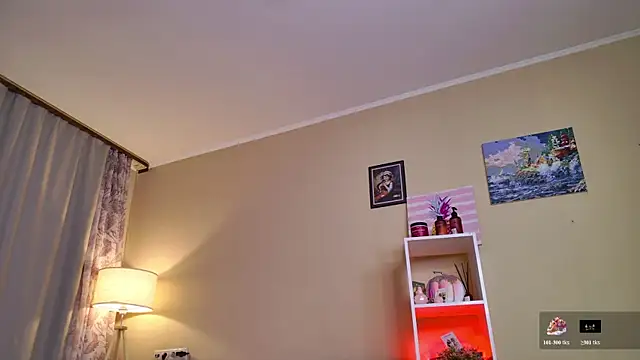 Mirellune Live XXX-chat