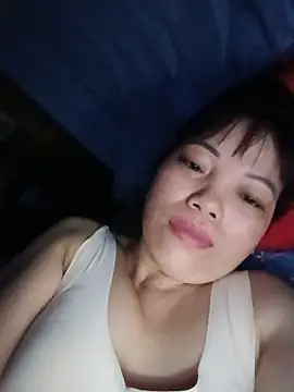 Živý XXX chat Sana-vn