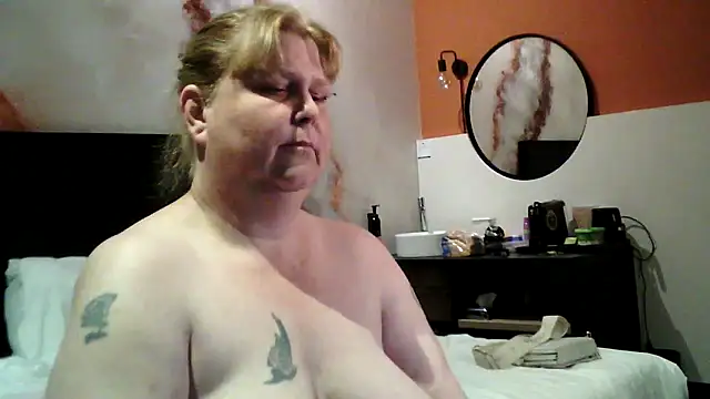 Sylviastar46 – Live XXX-chat