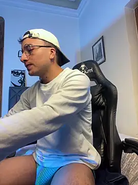 Dereck_Klain Webcam Show