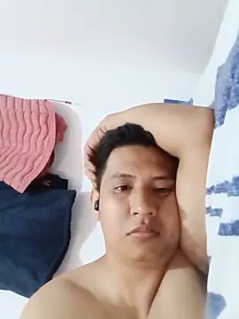 Nosesabr Show in webcam