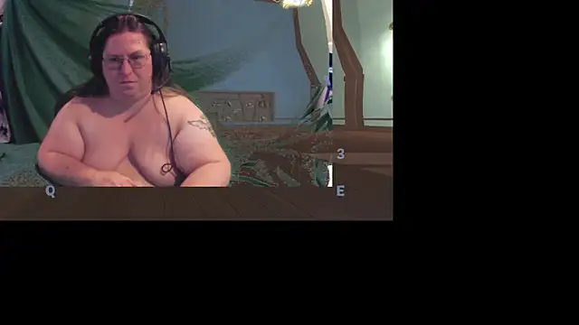 ShibariTurtleDuck's Webcam Show