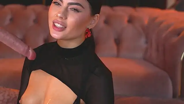 RavennaDArcy's Live XXX Chat