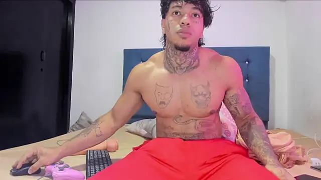 daamonxxx19_'s Live XXX Chat