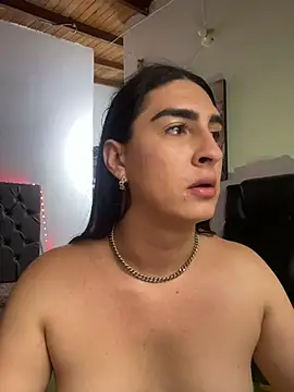 lola_diez Show Webcam