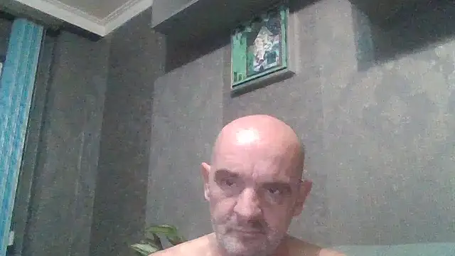 Show modela skorpibg65 na web-kameri