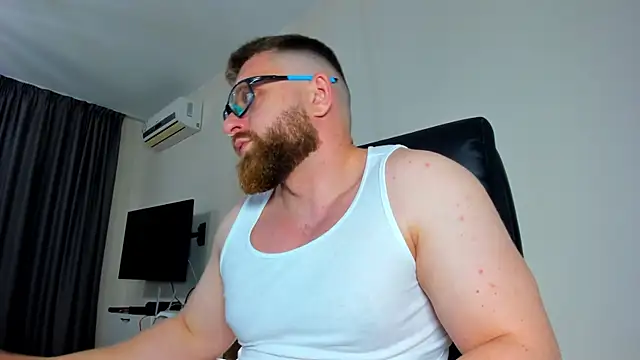 Findom_guyのライブXXXチャット