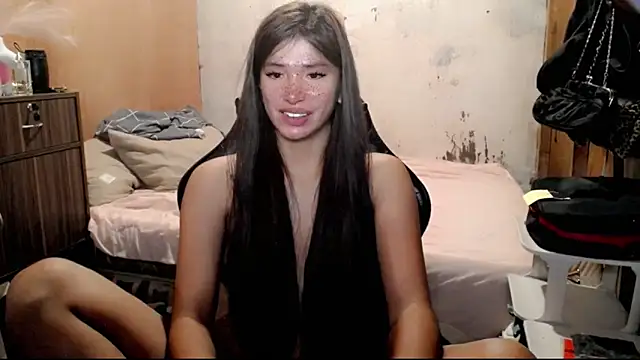 Вебкам-шоу yanaleciousxx