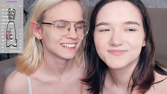 Онлайн чат XXX KarinStfleur