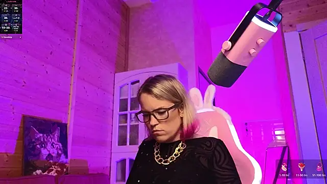 Lady_Shine's Live XXX Chat