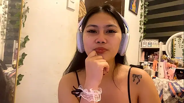 Chat +18 de GlindaDejardin ao vivo