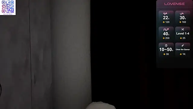JulietRass élő XXX-chatje