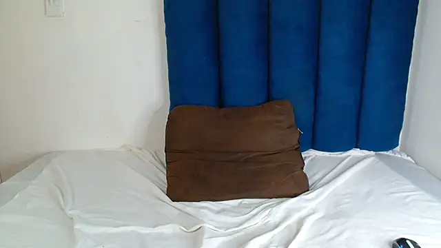 دردشة SexyyMandy الجنسية المباشرة