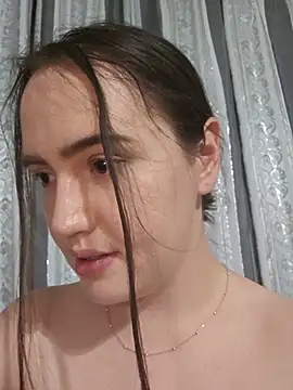 Romaderega Chat XXX live