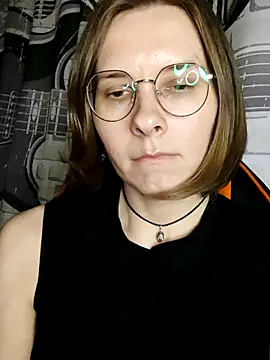 Aashikalaa Chat XXX in diretta