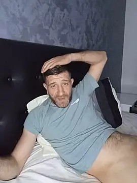 Alexdaniel89's Live XXX Chat