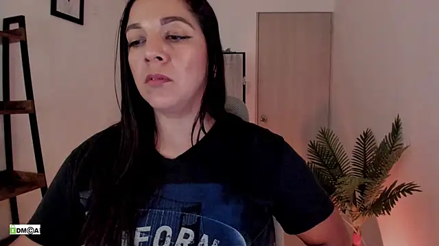 Chatroom XXX en direct de urcute_kitten