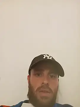 pocholoibz webcam show