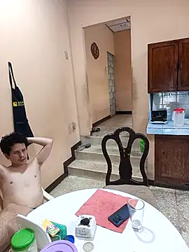 Chat XXX ao vivo de Danelyhit