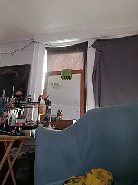 ChuckyyDee – Naživo XXX chat