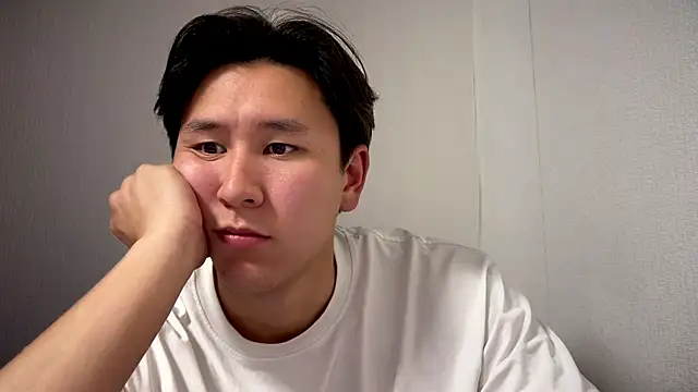 aliktasty 在線直播表演