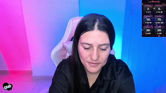 Saskyaa Live XXX-Chat