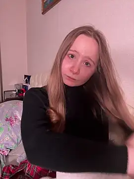 XXX chat uživo modela cutefoxieee