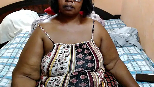 ZOQULUx Live XXX-Chat