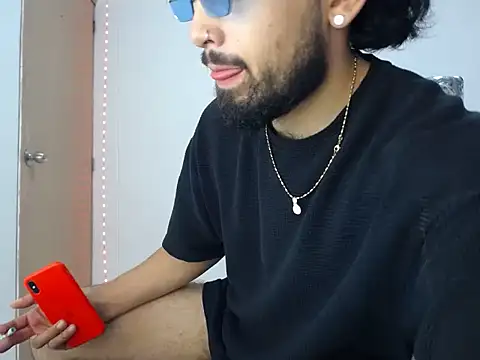 camilorestrepo77のウェブカメラショー