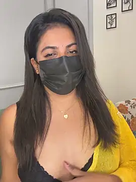 Kavya_hotieeeee – Naživo XXX chat