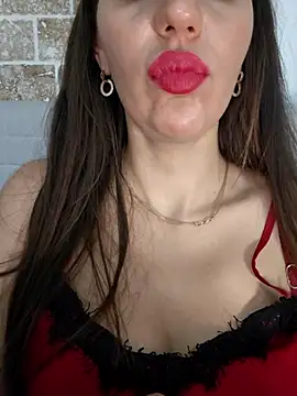 Glamour_Grace élő XXX-chatje