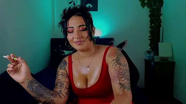 Pauilina 라이브 XXX 채팅