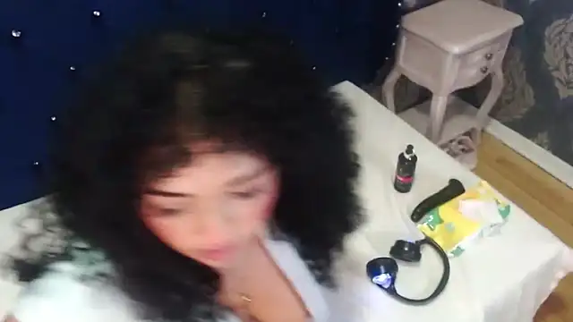 Sofiacowperx's Live XXX Chat
