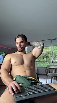 Valenthino_Salvatore Show Webcam